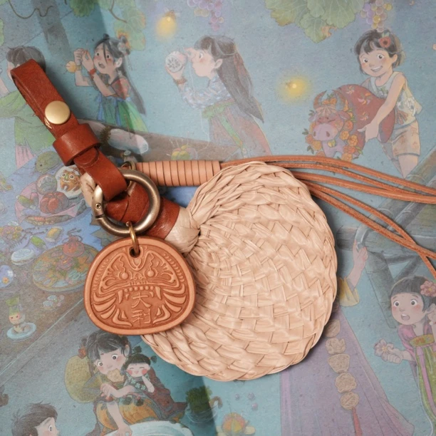 如夏蒲扇瓦猫挂件手工编织原创设计包包挂件