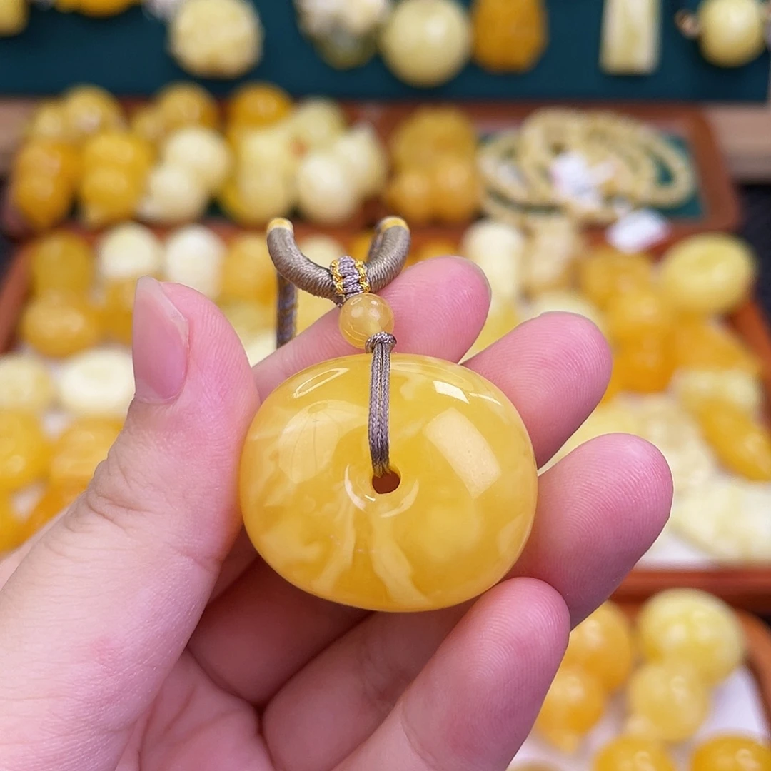 蜜蜡未镶嵌毛衣链蜜蜡