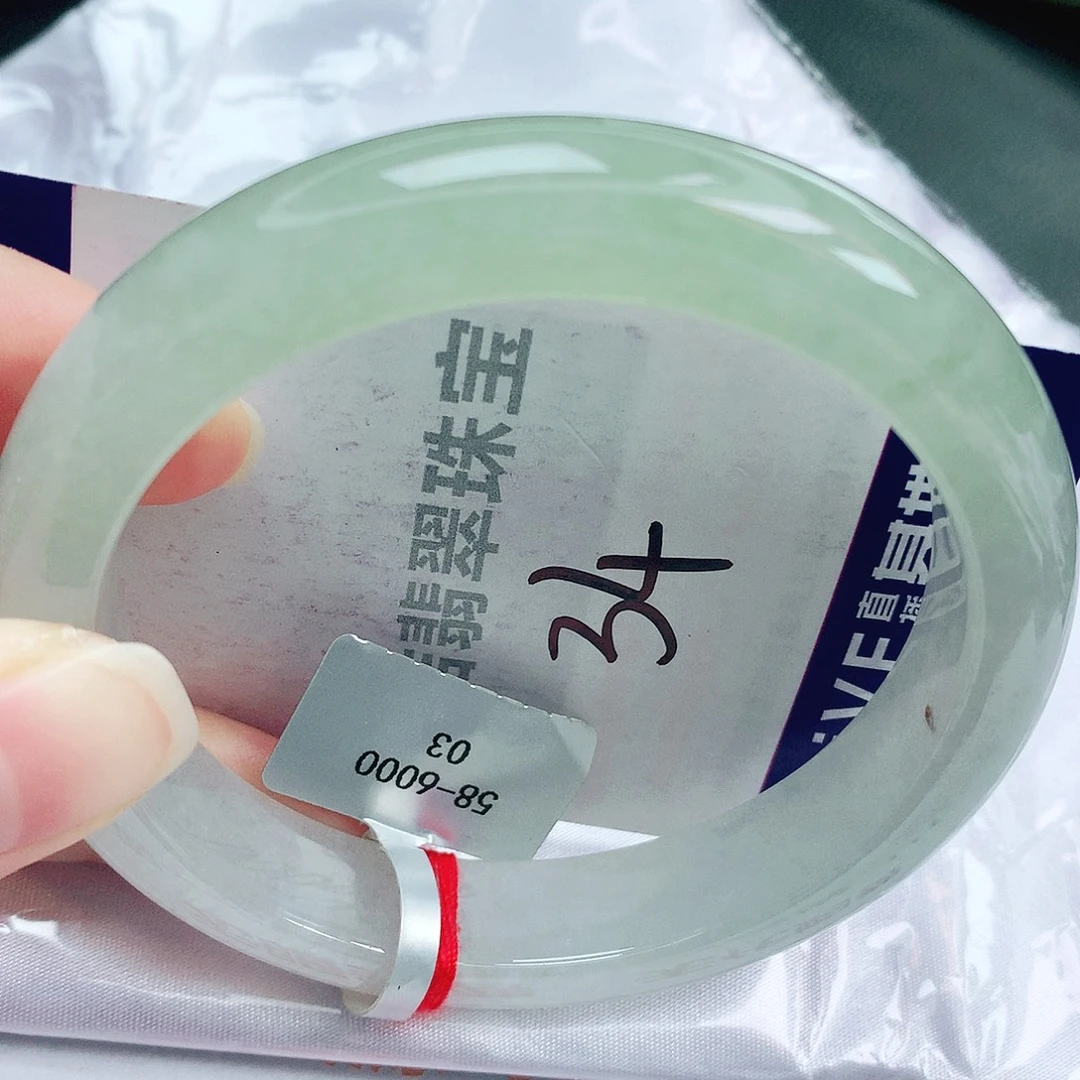 翡翠未镶嵌手镯缅甸天然A货翡翠手镯