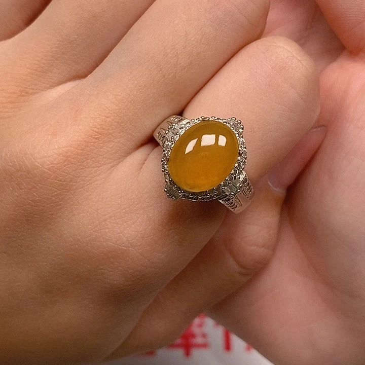 翡翠戒指未镶嵌黄翡