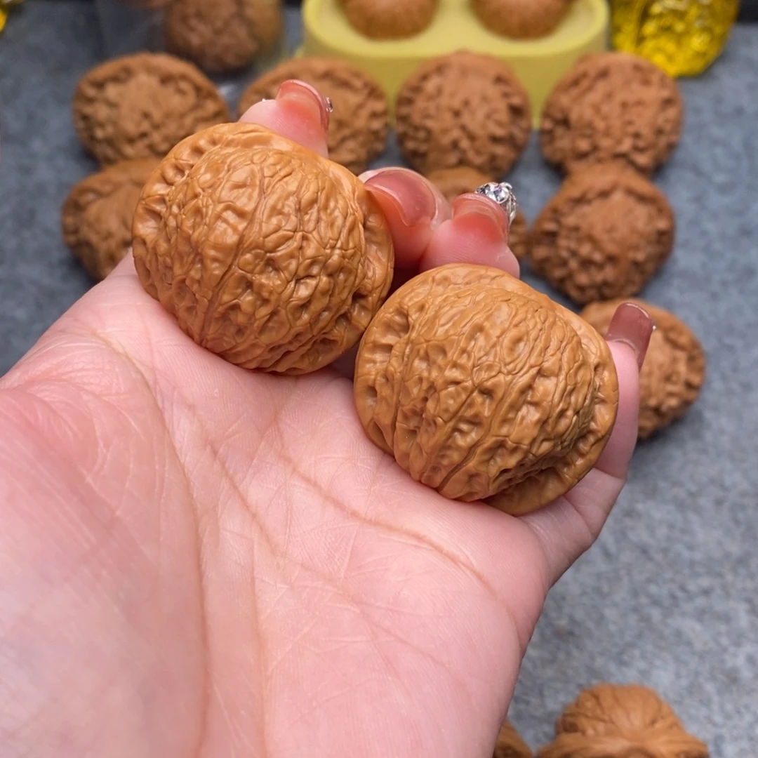 文玩核桃把件精品特价乾隆磨38