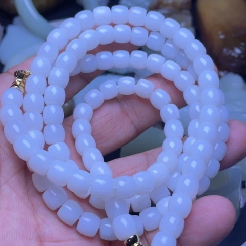 和田玉未镶嵌吊坠(不含链)