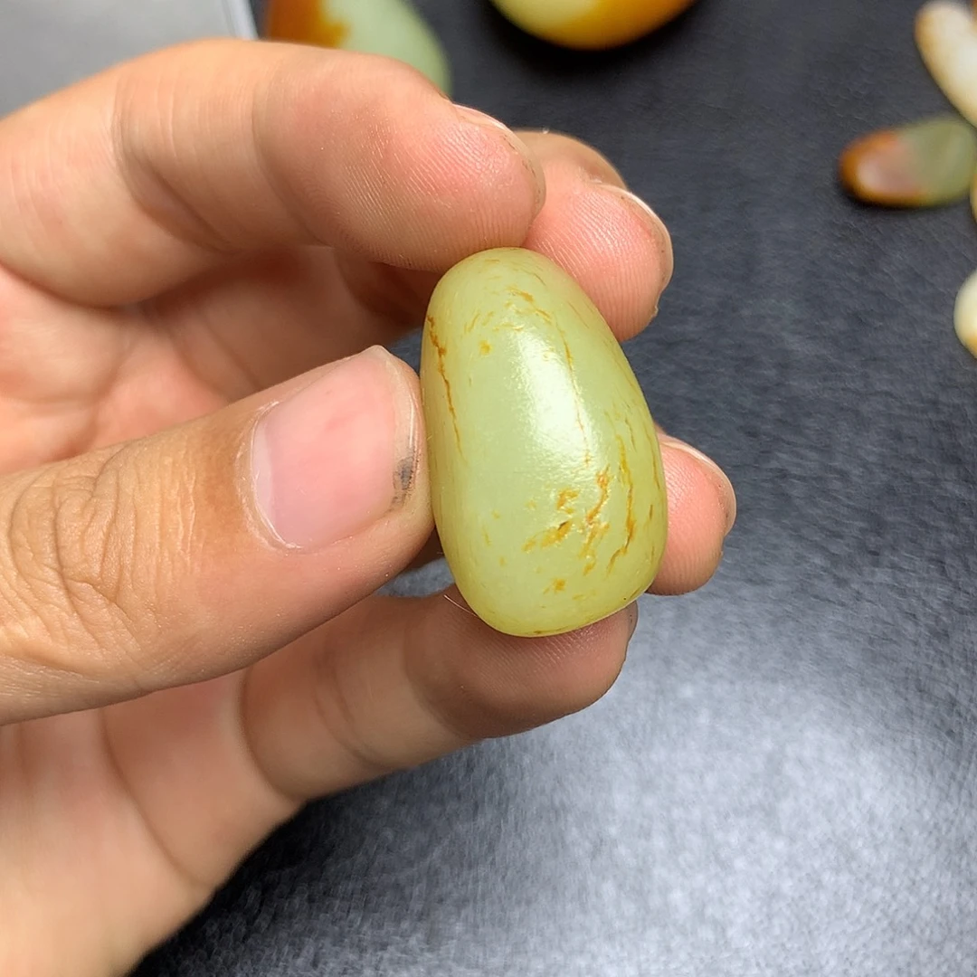 和田玉未镶嵌摆件