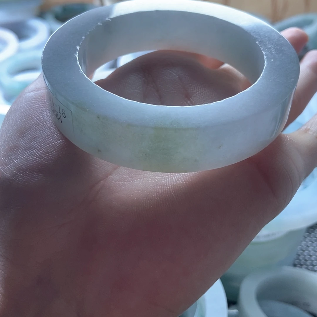 悦***博定制翡翠未镶嵌AA