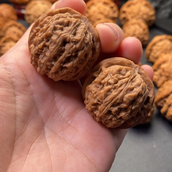 把件文玩核桃36.5尺麒麟枕原树非嫁接