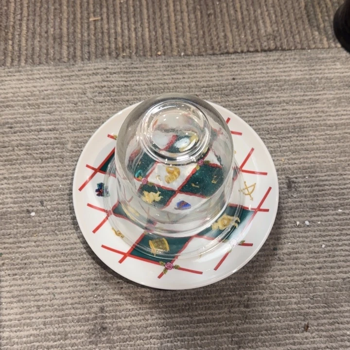 溏***心餐具默认微瑕不退不换