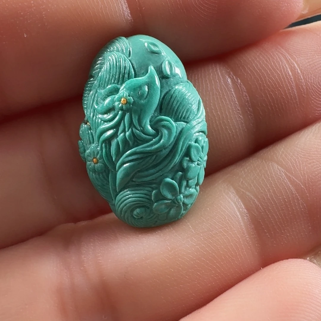 绿松石未镶嵌颈饰