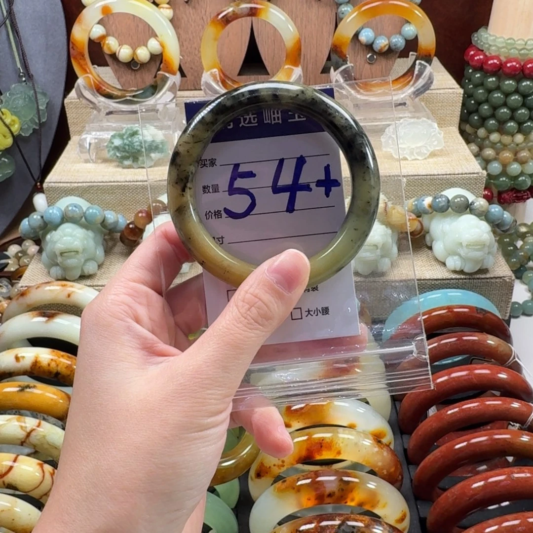蛇纹石玉未镶嵌手镯9
