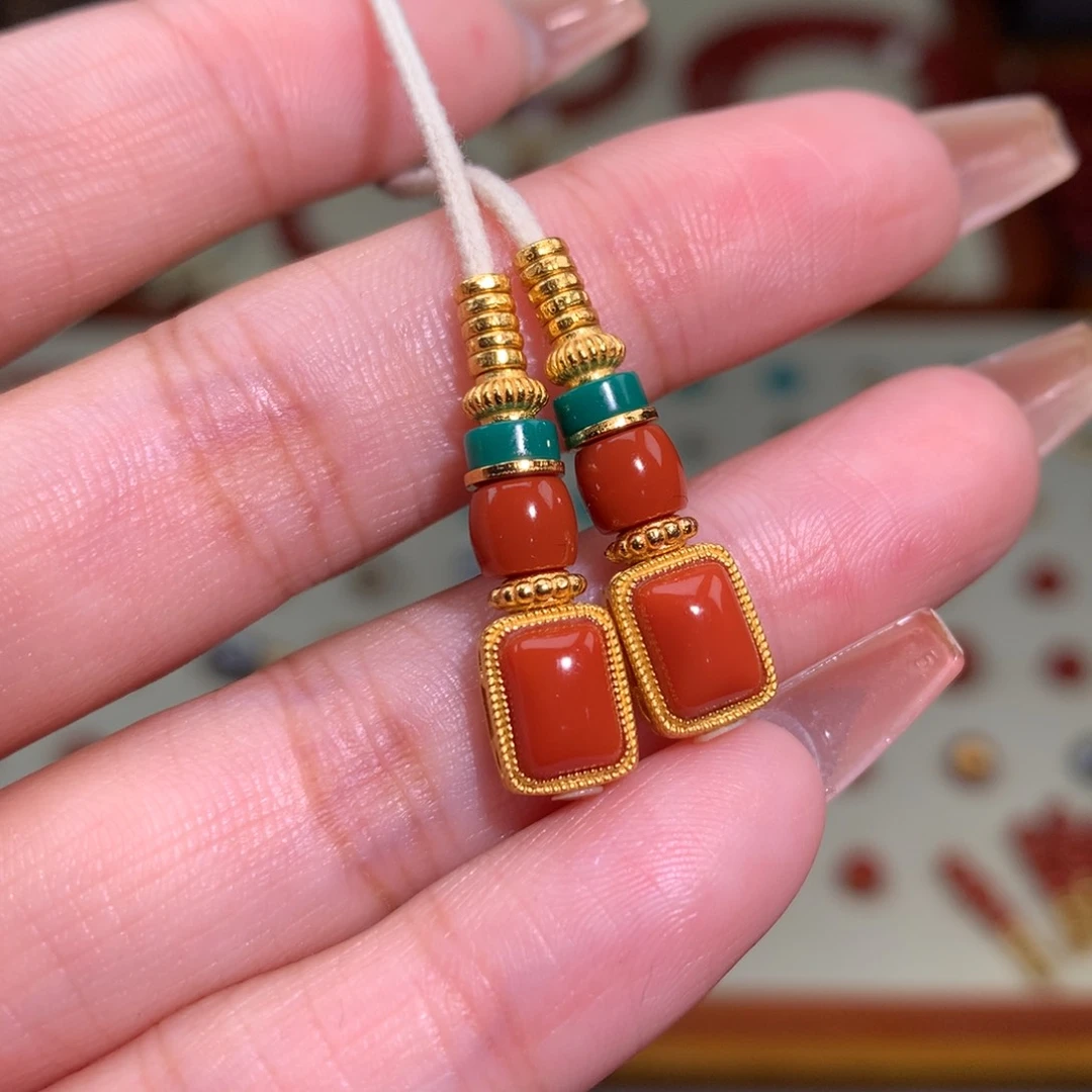 南红玛瑙未镶嵌颈饰