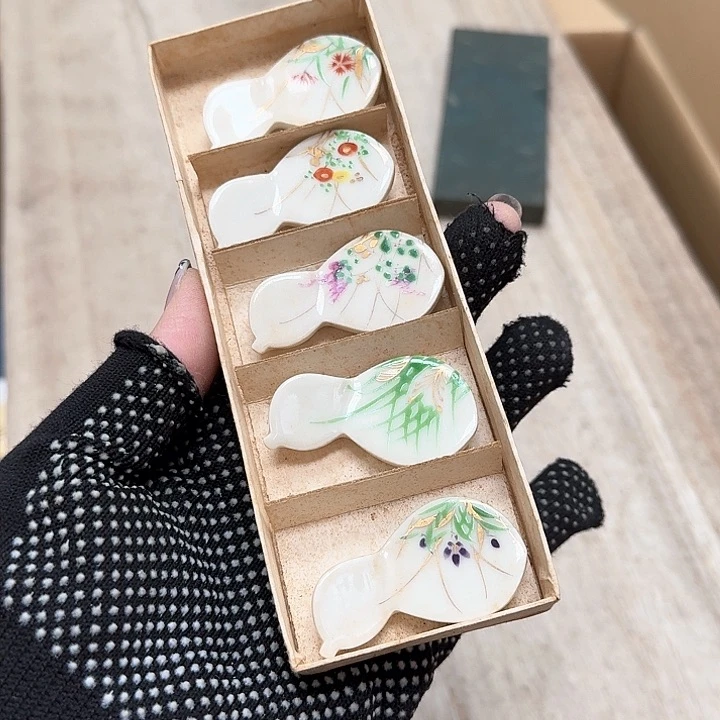 瓷片梅*噗哈哈哈哈哈哈哈哈哈我