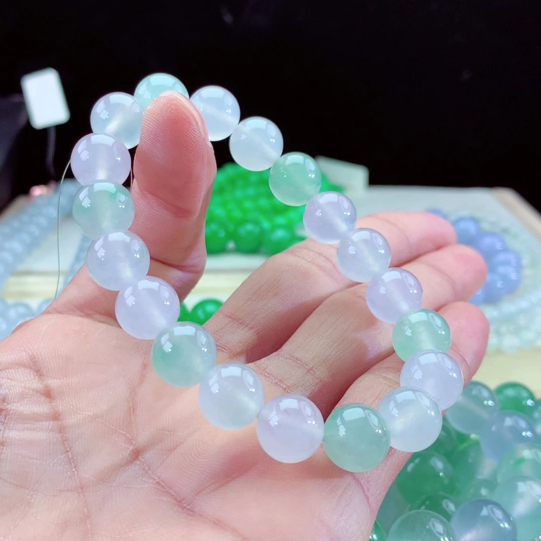 翡翠手链未镶嵌卡10