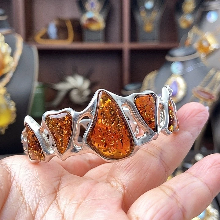 琥珀手镯银S925镶嵌手镯