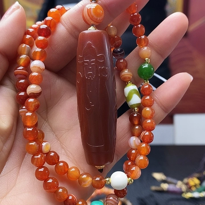 玛瑙/玉髓合金颈饰