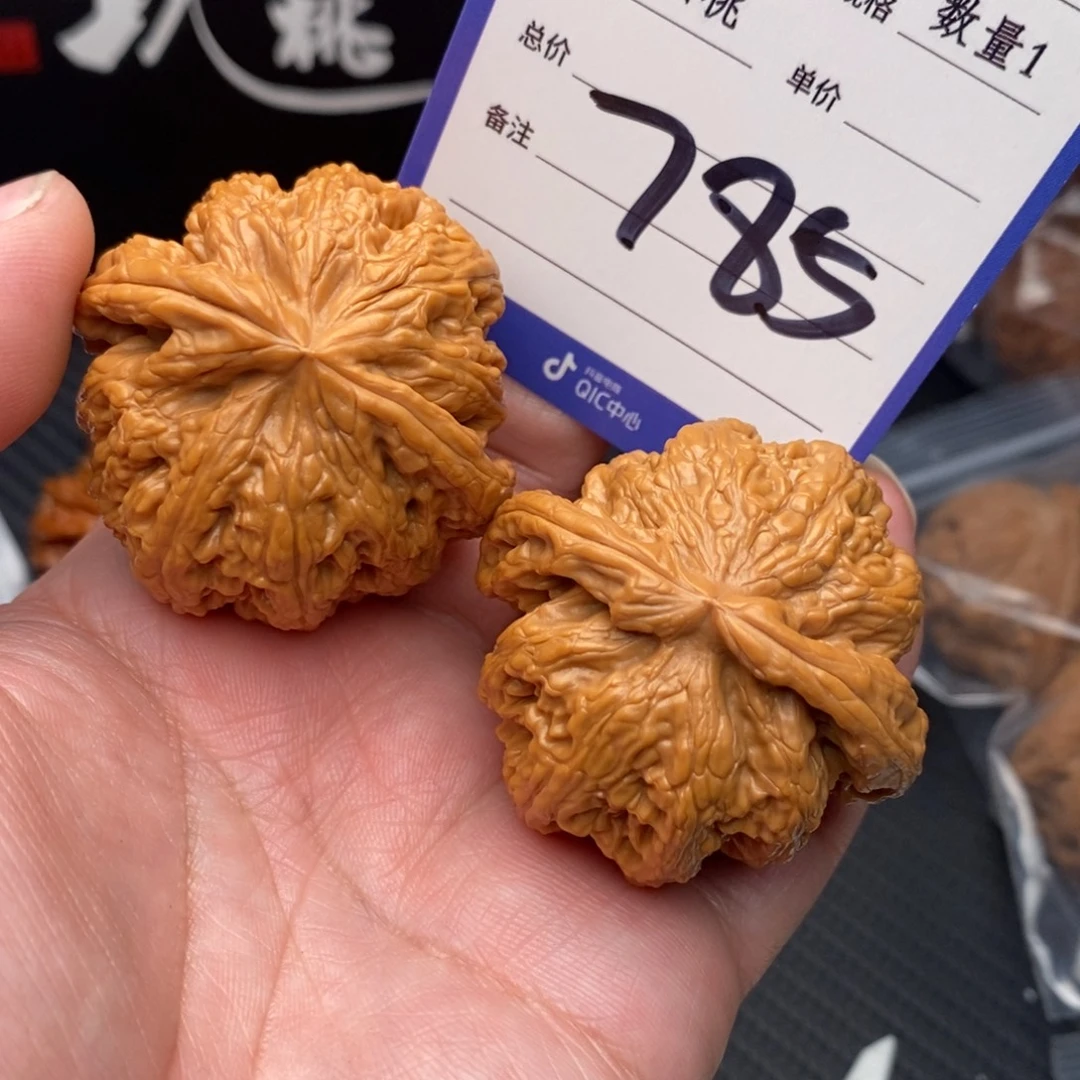 把件桃核粗筋44moy