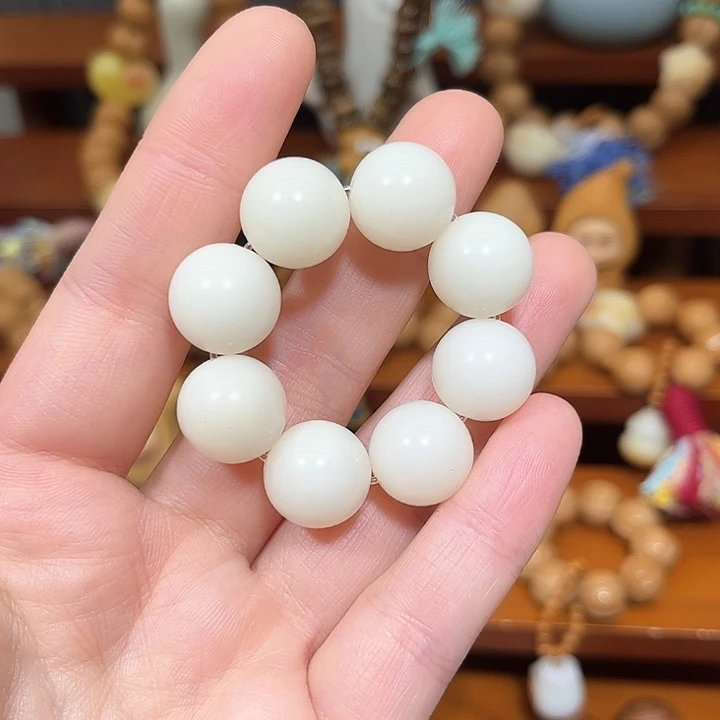 吊坠菩提根/象牙果