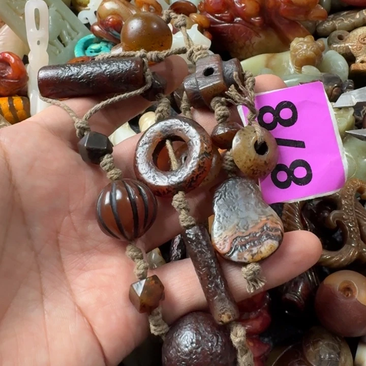 玛瑙/玉髓颈饰未镶嵌