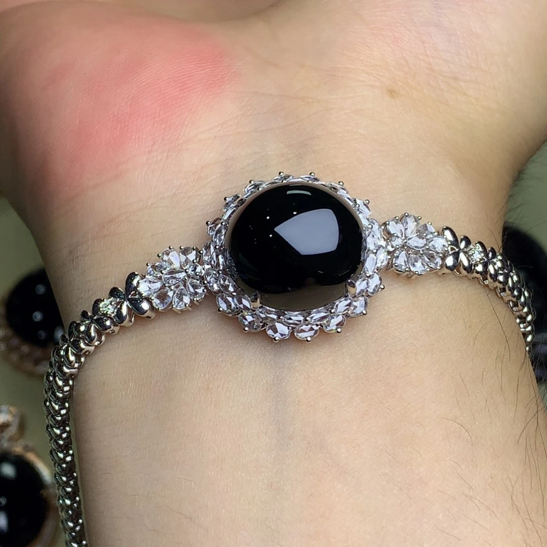 18K金镶嵌手链翡翠墨翠手链