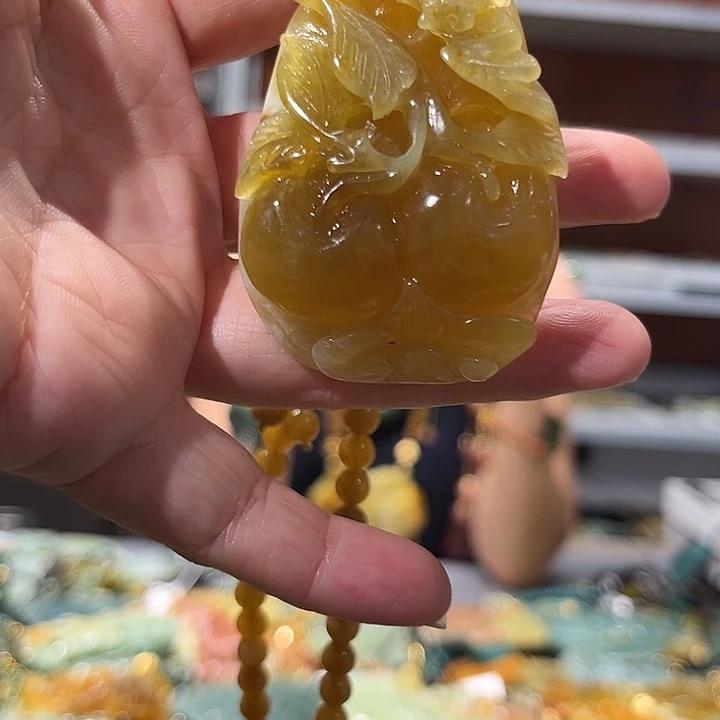 岫玉未镶嵌毛衣链