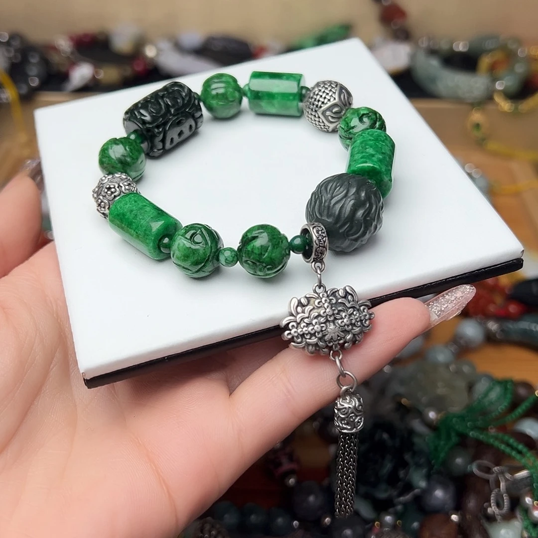 翡翠颈饰未镶嵌゛**ぅ吊坠