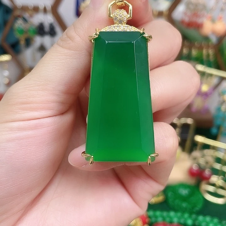 玛瑙/玉髓合金颈饰