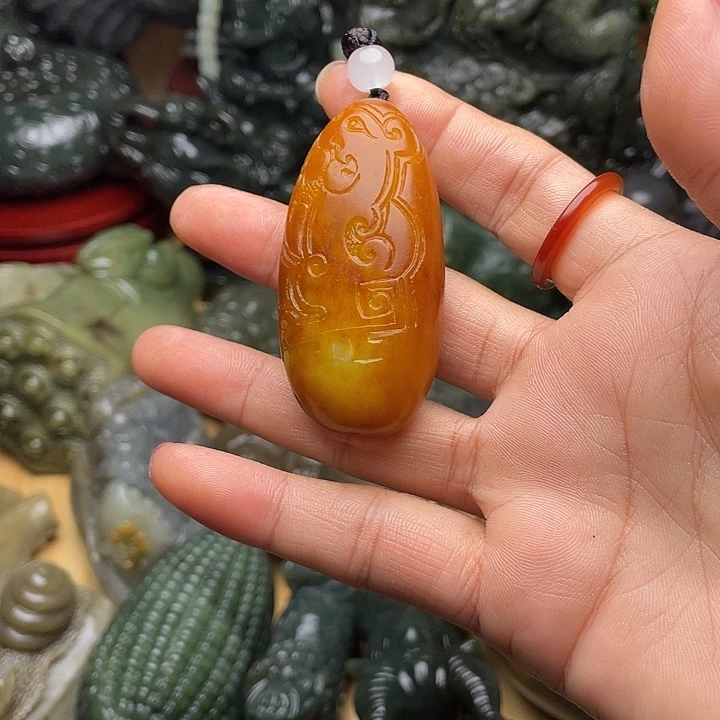 未镶嵌和田玉挂件