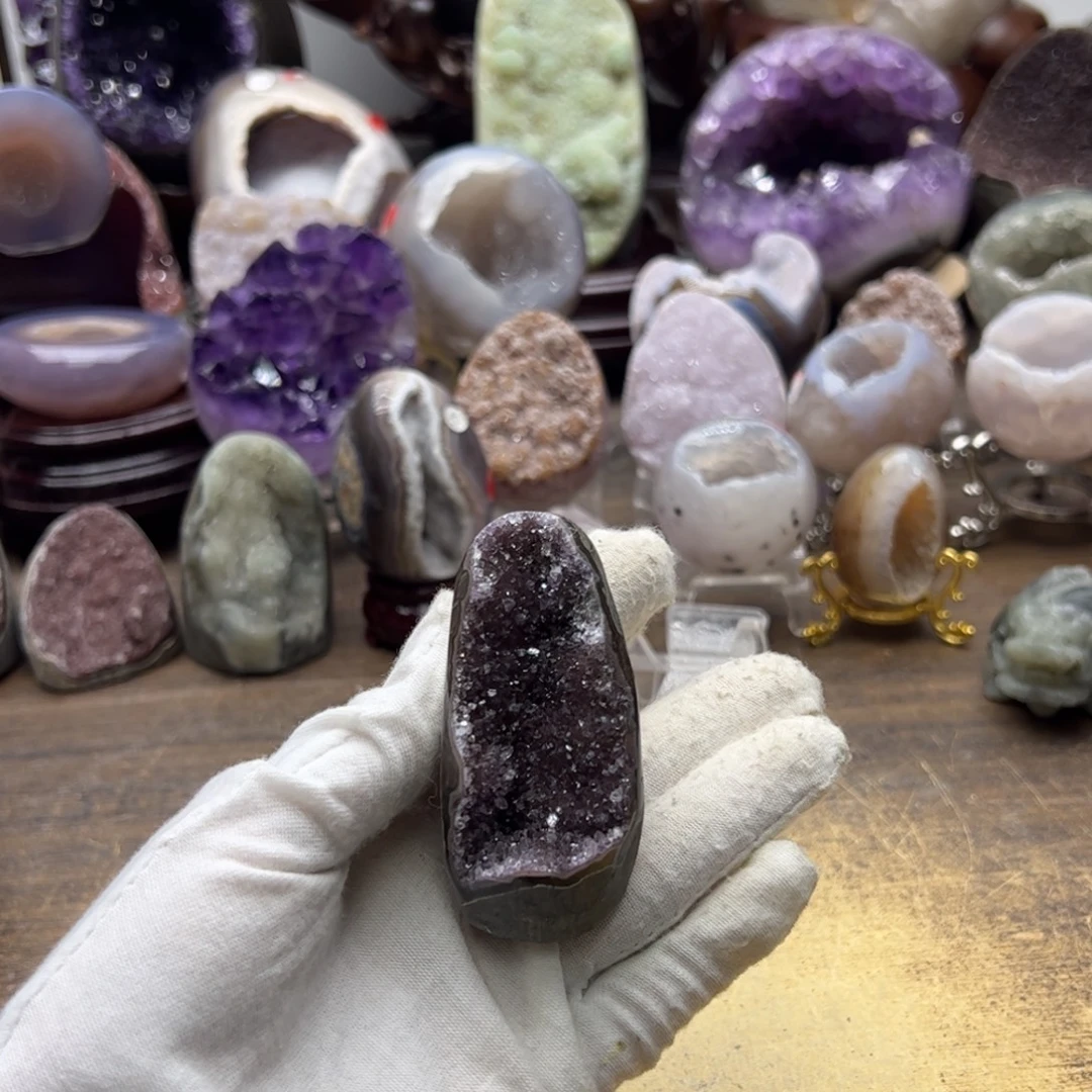 水晶未镶嵌珠宝半成品8