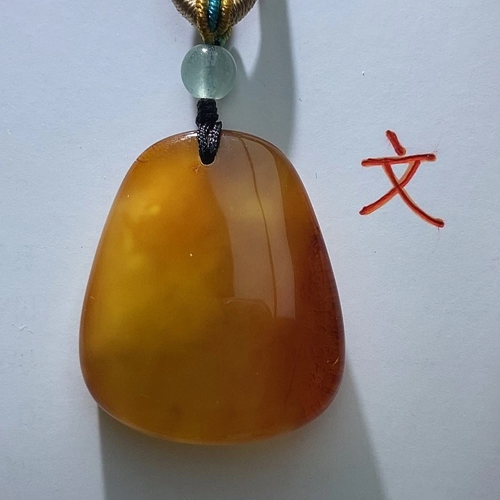 琥珀未镶嵌珠宝奇石41