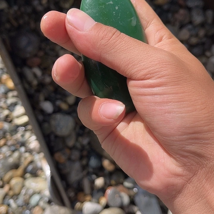 未镶嵌和田玉（糖玉）珠宝奇石