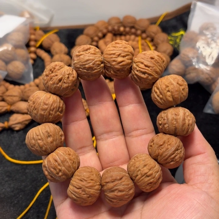 文玩核桃手串南瓜磨盘单圈12+1