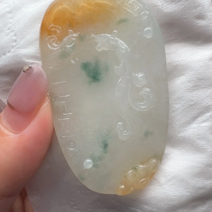 定制翡翠未镶嵌包抛光