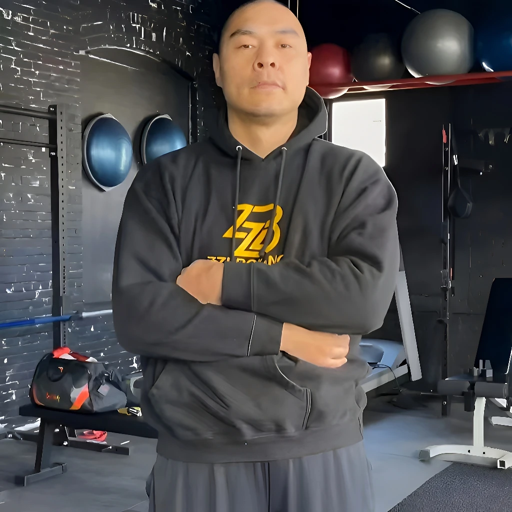 张志磊训练卫衣男士户外休闲长袖运动健身休闲时尚连帽卫衣保暖
