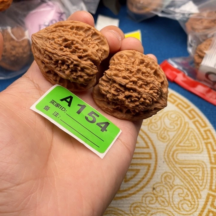 把件文玩核桃核桃