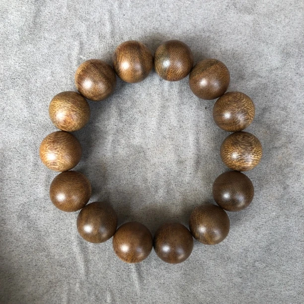 【中国香魁】甄选天然芽庄玉化绿棋楠16mm沉水单圈手串xg7066051