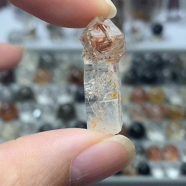 水晶颈饰未镶嵌红泥油胆豆丁