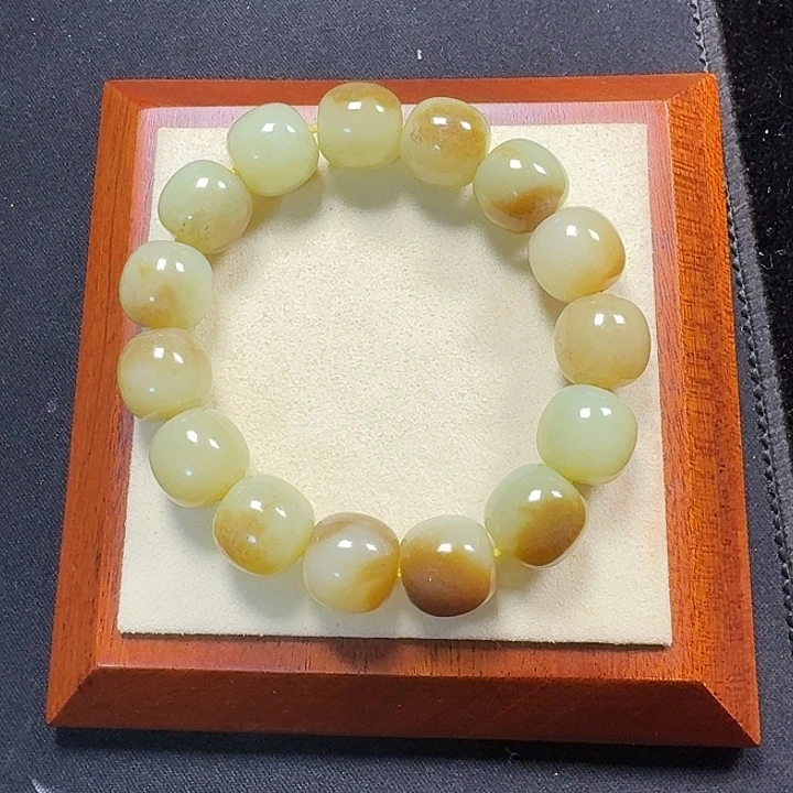 不***念和田玉（糖玉）未镶嵌手链