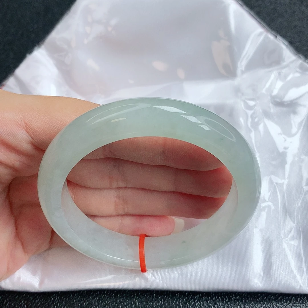 【闪购商品】未镶嵌手镯翡翠，55