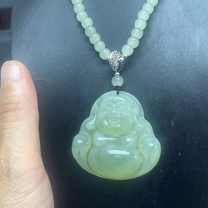 未镶嵌蛇纹石玉颈饰