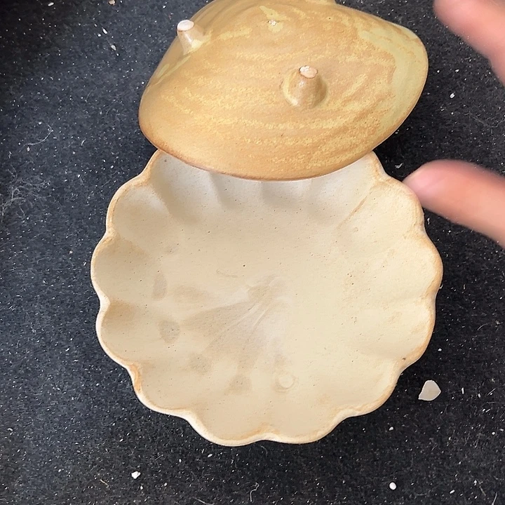 瓷片默认瑕疵商品三足➕花边