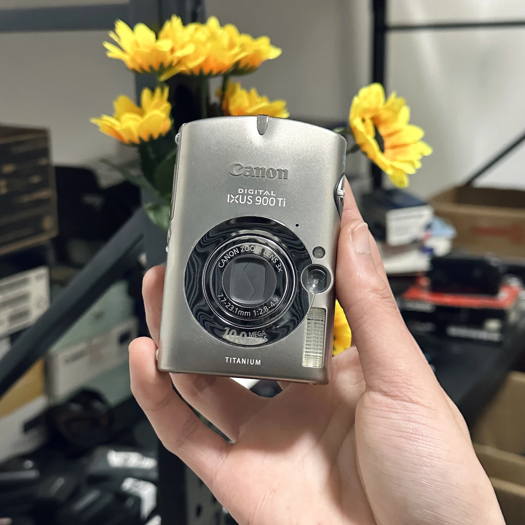 9新 Canon/佳能 ixus900  国版中文 1000w像素冷白皮网红款