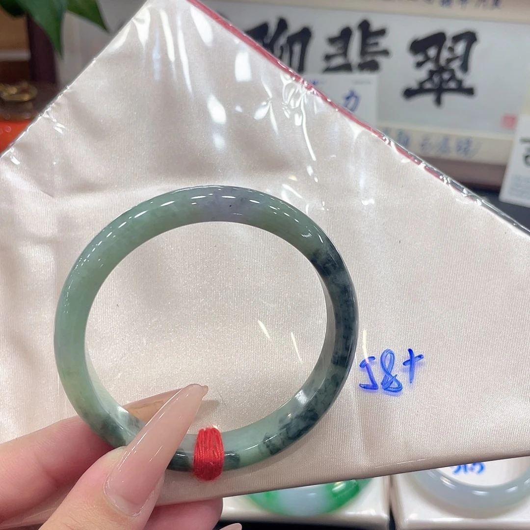翡翠未镶嵌手镯天然缅甸翡翠手镯3