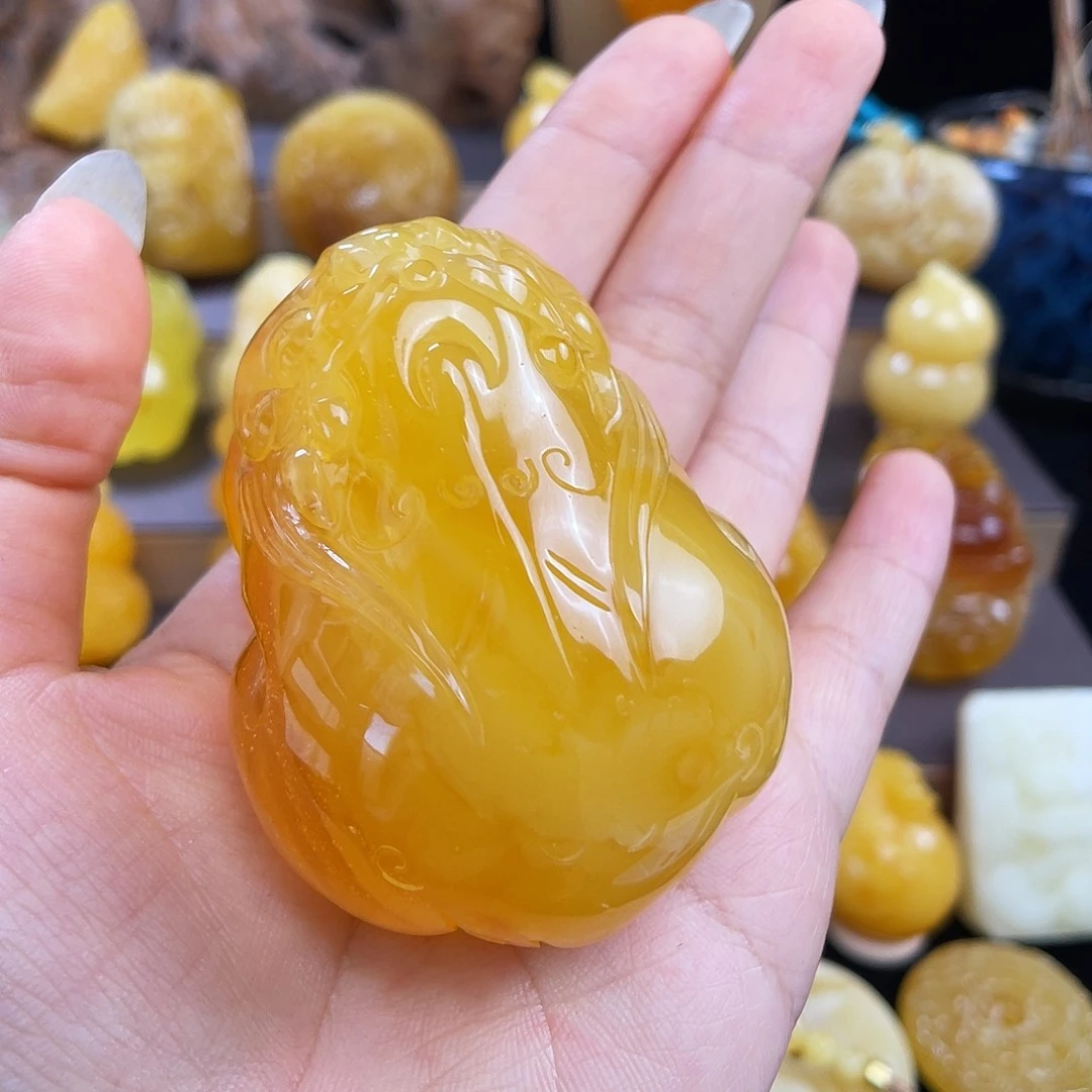 琥珀未镶嵌珠宝奇石