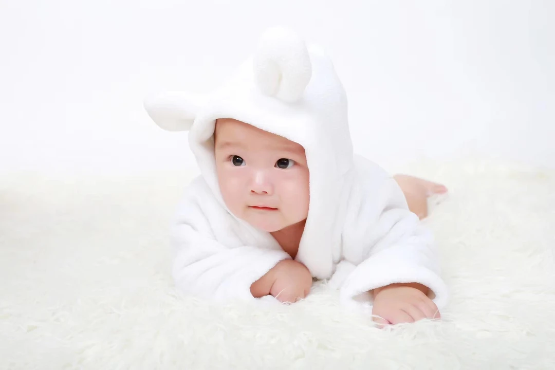 下单备注尺码80-160，随机发衣服