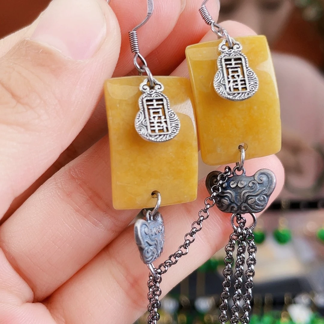 翡翠未镶嵌耳饰饰品