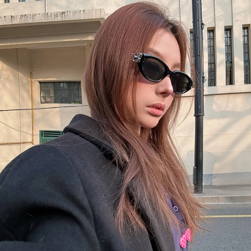 2025新款猫眼墨镜女jennie同款金属镂空gm户外拍照防紫外线太阳镜