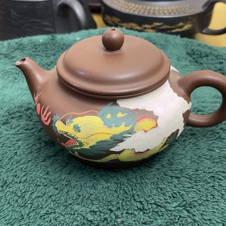 紫砂茶壶完美无暇