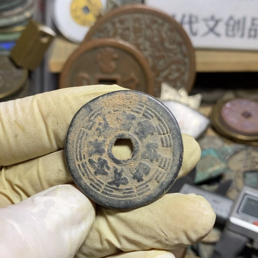 铜现代工艺品学习币
