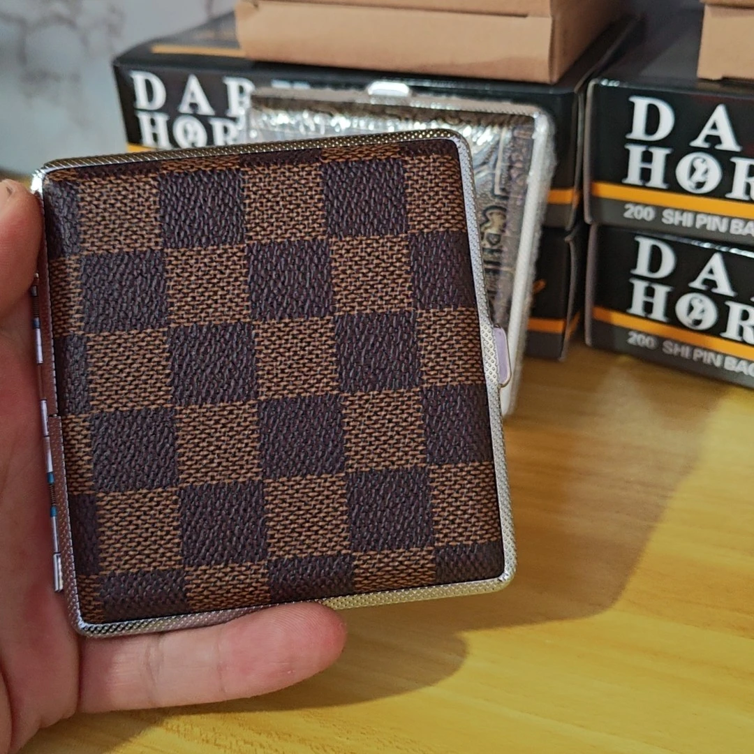 多功能便携式皮革盒子烟盒高档收纳抗压防潮对开束紧带设计男士
