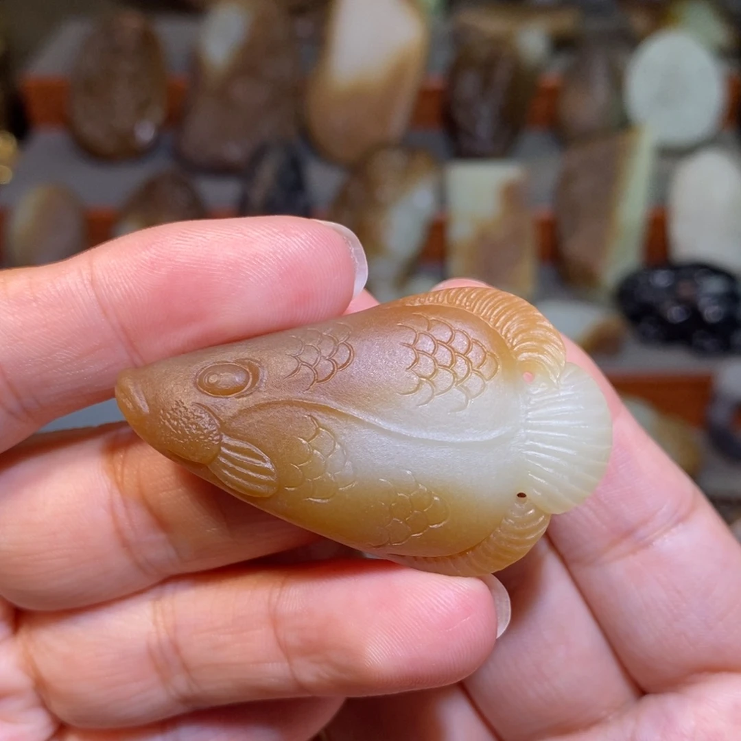 定制和田玉且末糖年年有鱼