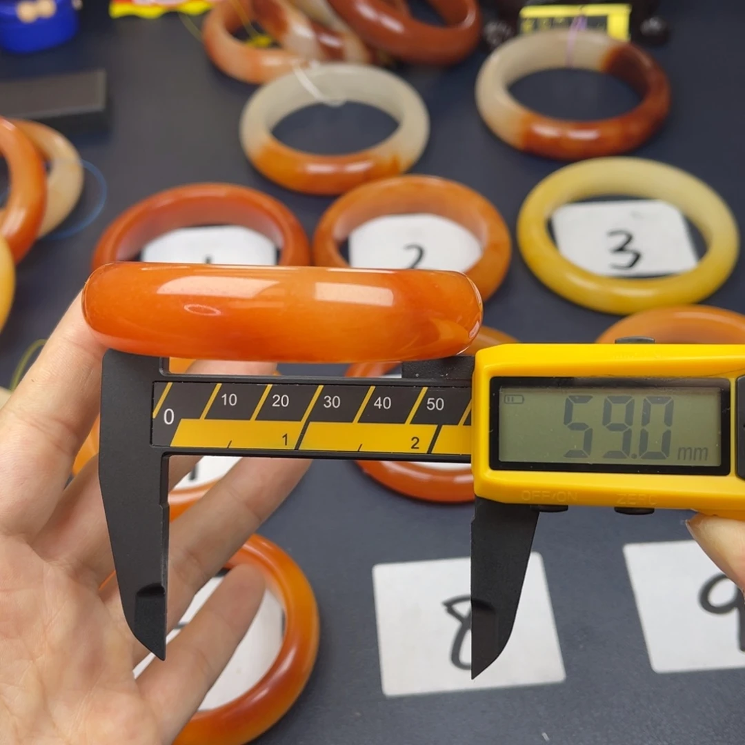 合金石英质玉（黄龙玉）手镯75号59圈