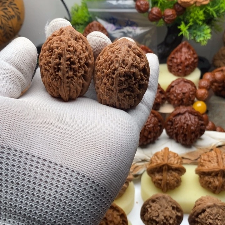 核桃大蒜头文玩核桃38